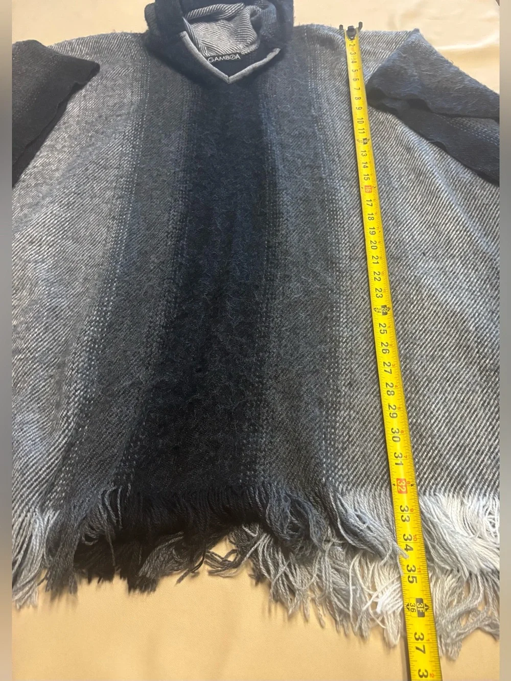 Gamboa ALPACA Wool Poncho Hooded Rancho Blanket Soft Cloak Black Gray Unisex